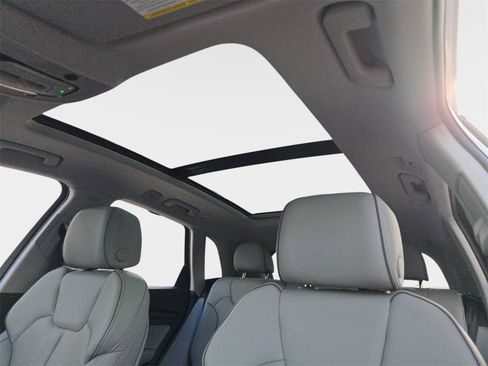 Certified 2023 Audi Q5 2.0T Premium Plus w/ Premium Plus Package image 30