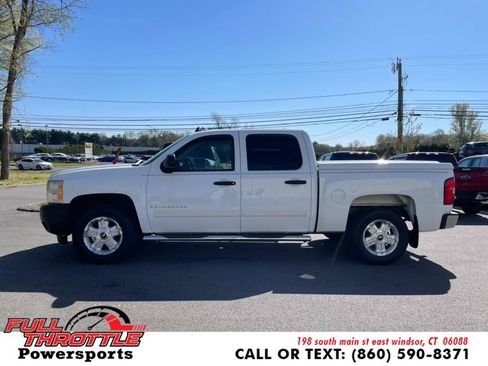 Used 2007 Chevrolet Silverado 1500 LT w/ 2LT Audio Package RWD image 4