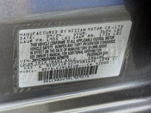 Used 2024 Nissan Versa S w/ Trunk Package FWD image 28