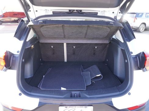 Certified 2022 Buick Encore GX Select image 8