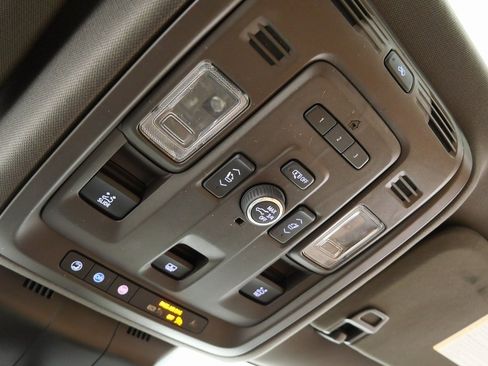 Used 2021 Cadillac Escalade Premium Luxury w/ Driver Assist Tech Package image 37