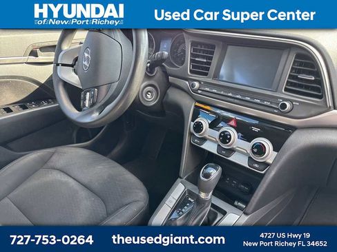 Used 2019 Hyundai Elantra SEL w/ Cargo Package image 6