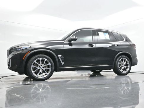 Used 2024 BMW X5 xDrive40i AWD/4WD image 52