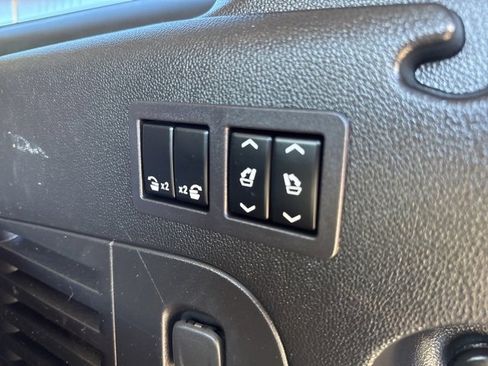 Used 2019 GMC Yukon XL Denali w/ Denali Ultimate Package image 33