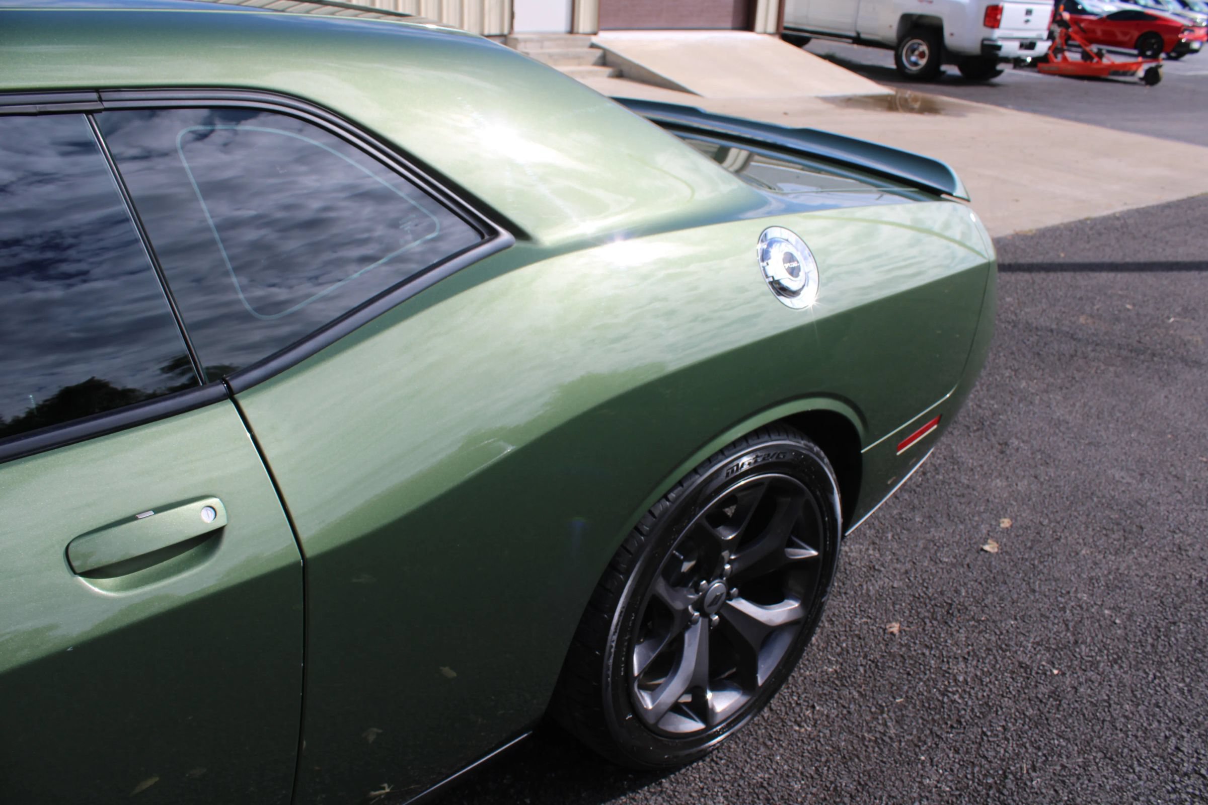Used 2019 Dodge Challenger R/T RWD image 5