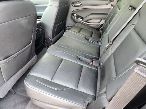 Used 2020 Chevrolet Tahoe LT AWD/4WD image 32