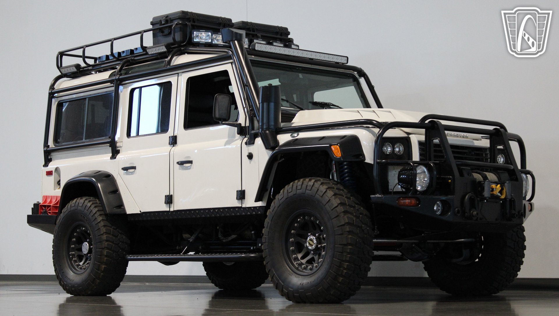 Used 1993 Land Rover Defender 110 AWD/4WD image 34