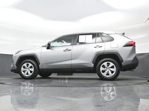 Used 2024 Toyota RAV4 LE AWD/4WD image 27