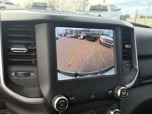 Used 2022 RAM 1500 Big Horn image 24