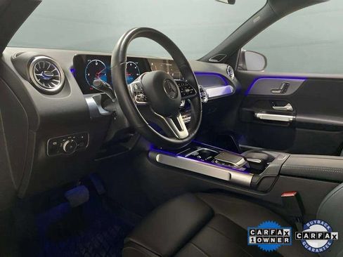 Used 2023 Mercedes-Benz EQB 300 4MATIC w/ Pinnacle Package image 17