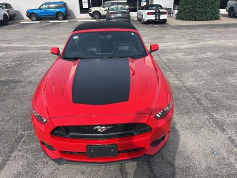 Used 2017 Ford Mustang GT Premium image 2