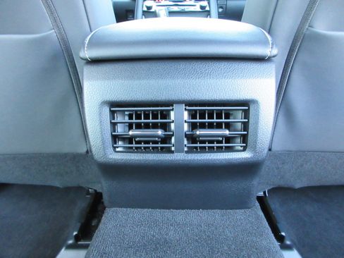 Used 2025 Lexus IS 350 F Sport w/ Navigation Package image 22