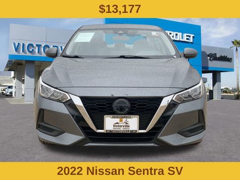 Used 2022 Nissan Sentra SV image 2