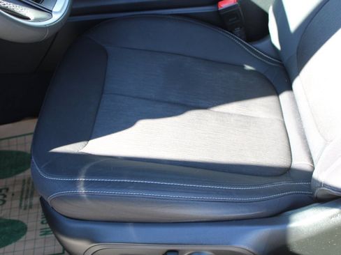 Used 2023 Jeep Grand Cherokee L Laredo image 24