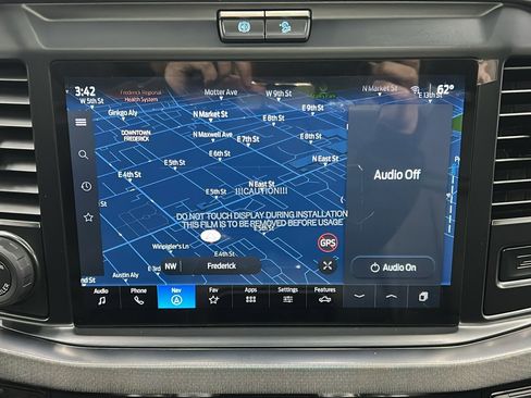 Used 2025 Ford F450 Platinum w/ FX4 Off-Road Package image 22