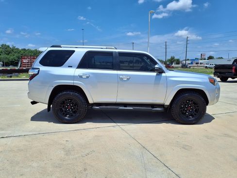 Certified 2023 Toyota 4Runner SR5 Premium w/ Moonroof Package RWD image 5