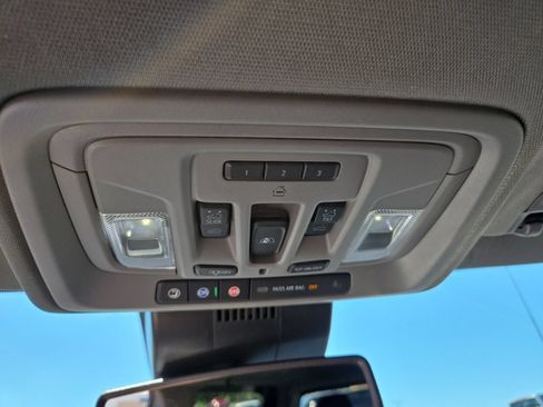 Certified 2023 GMC Sierra 1500 Denali AWD/4WD image 23