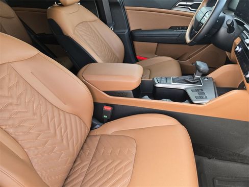New 2026 Kia Sportage X-Line w/ X-Line Technology Package image 11