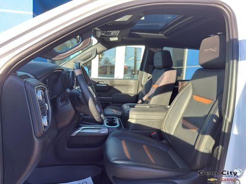 Used 2021 GMC Sierra 1500 AT4 w/ AT4 Premium Package image 17