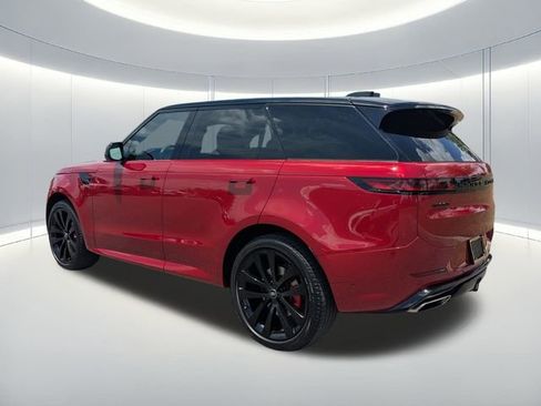 Used 2023 Land Rover Range Rover Sport SE Dynamic AWD/4WD image 3