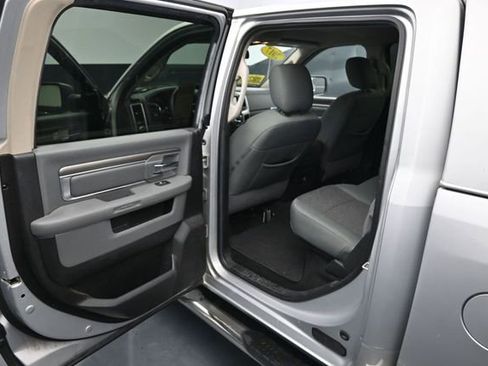 Used 2017 RAM 1500 Big Horn AWD/4WD image 27
