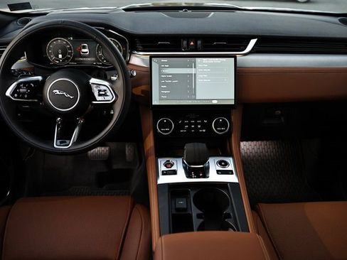 New 2026 Jaguar F-PACE R-Dynamic S image 37