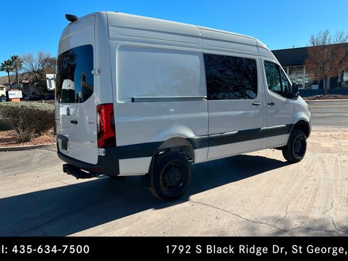Used 2026 Mercedes-Benz Sprinter 2500 image 5