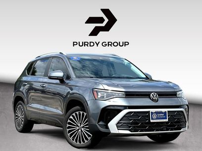 Certified 2025 Volkswagen Taos SE