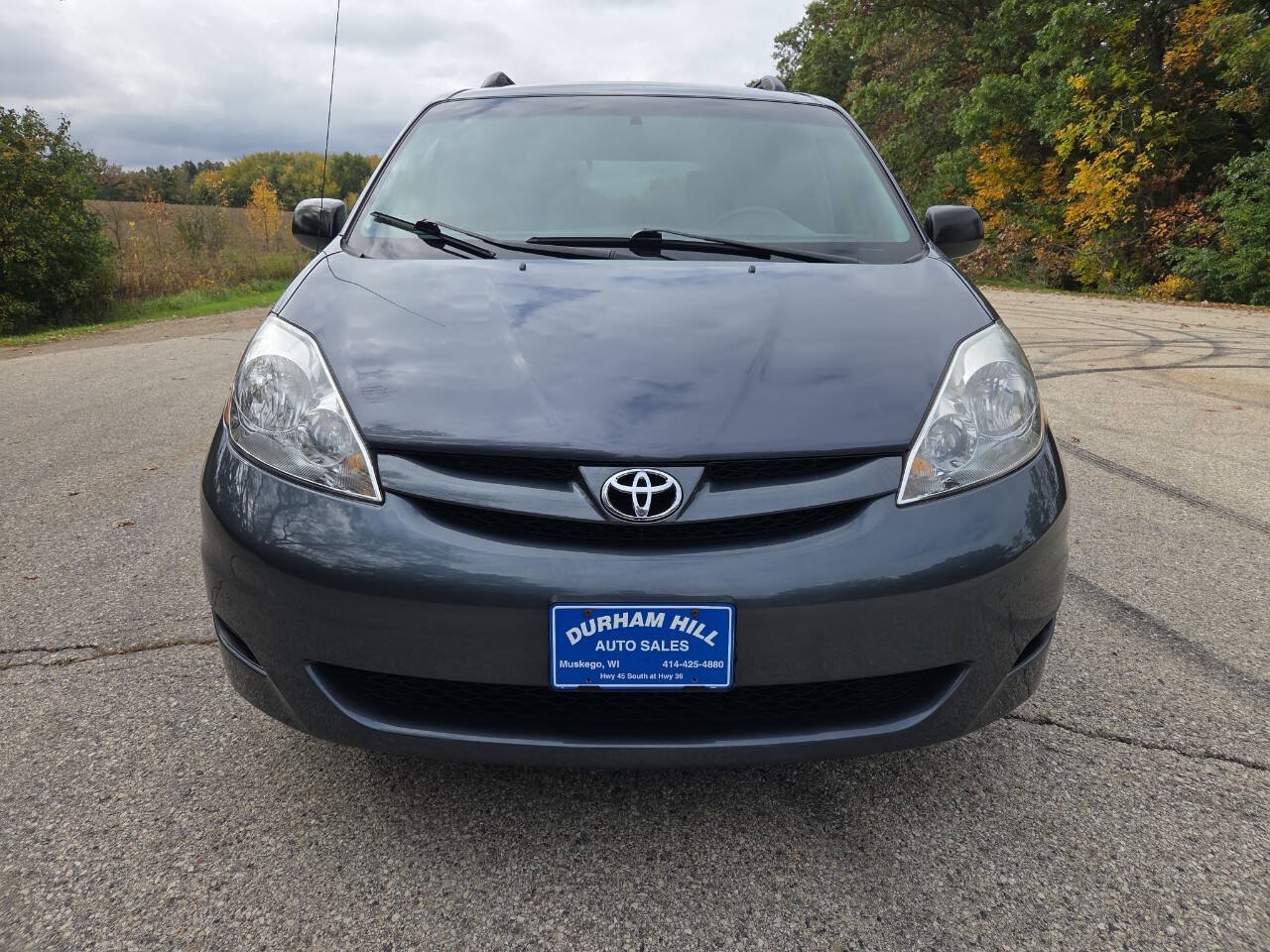 Used 2007 Toyota Sienna LE w/ LE Pkg 3 FWD image 9