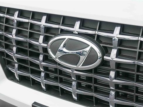 New 2026 Hyundai Venue SEL image 12