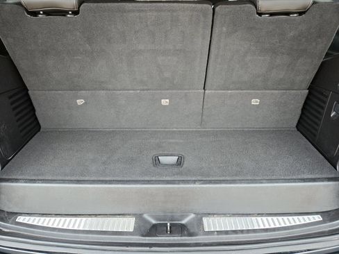 Used 2016 GMC Yukon Denali w/ Open Road Package image 30