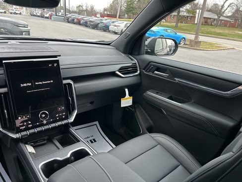 New 2026 GMC Acadia Elevation w/ Black Edition image 16