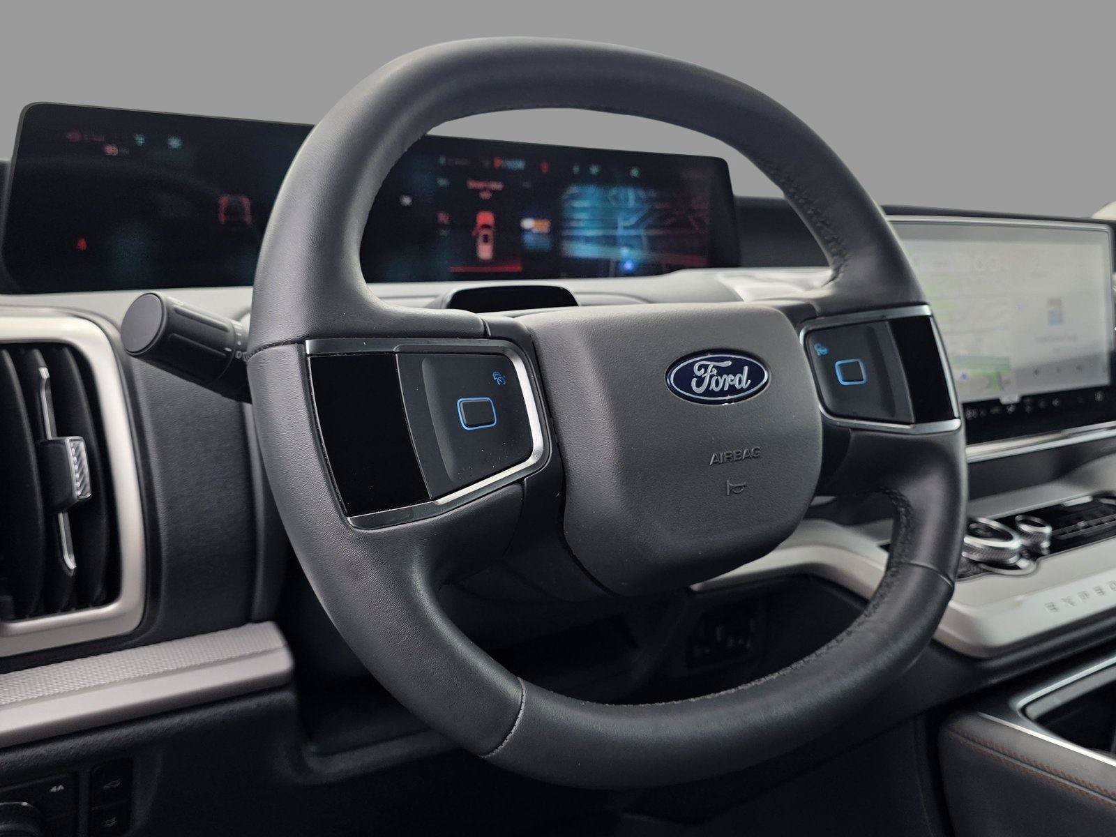 Used 2025 Ford Expedition Max Active AWD/4WD image 10