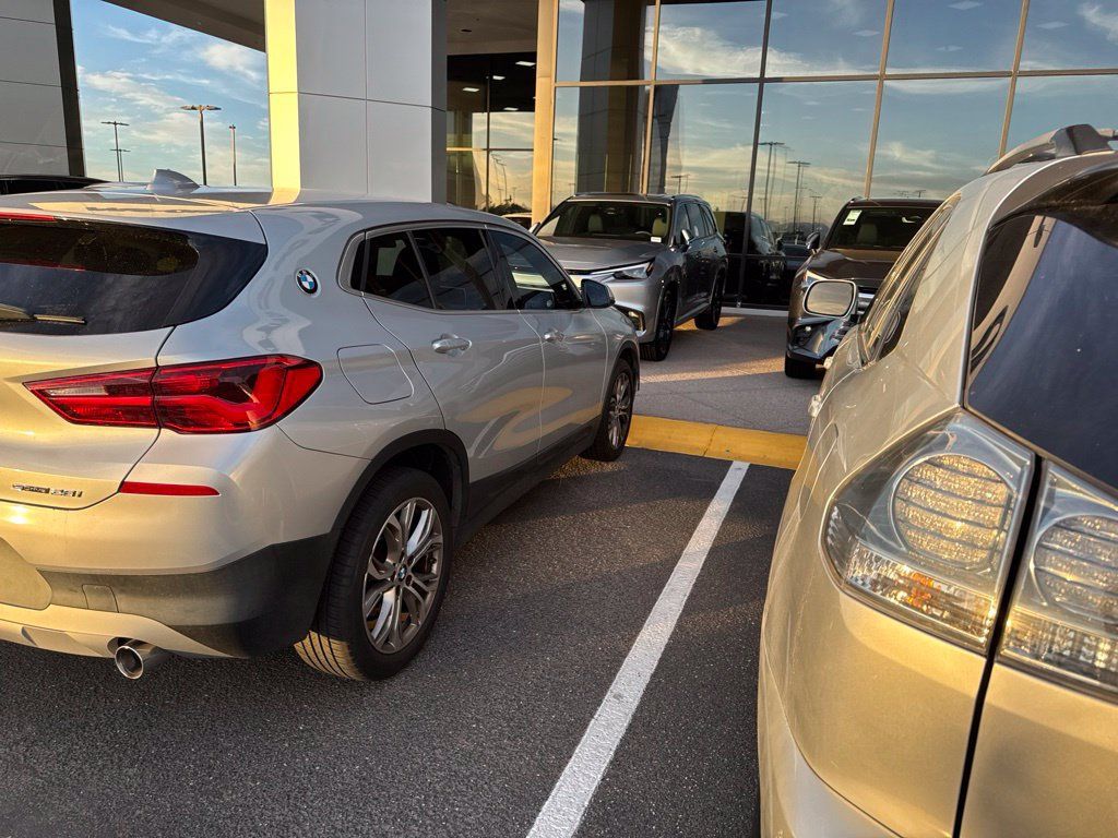 Used 2018 BMW X2 sDrive28i FWD image 4