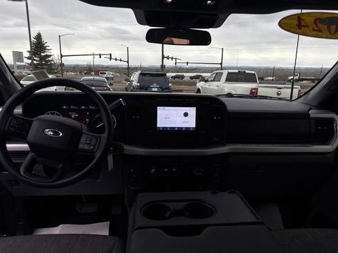 Used 2024 Ford F250 XLT image 15