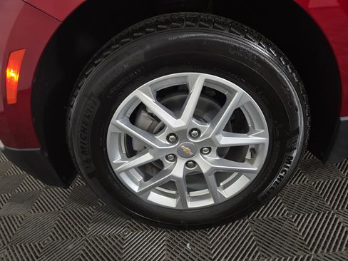 Certified 2023 Chevrolet Equinox LT image 33