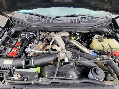 Used 2021 Ford F250 Lariat w/ Lariat Ultimate Package image 22