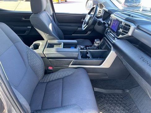 Used 2022 Toyota Tundra SR5 image 32