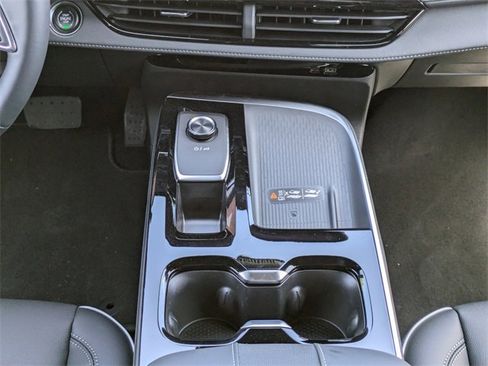 New 2025 Buick Enclave Preferred w/ Power Package image 20