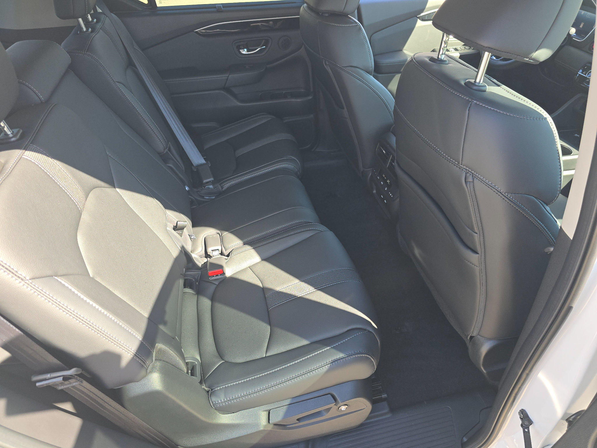 New 2026 Honda Pilot EX-L image 15