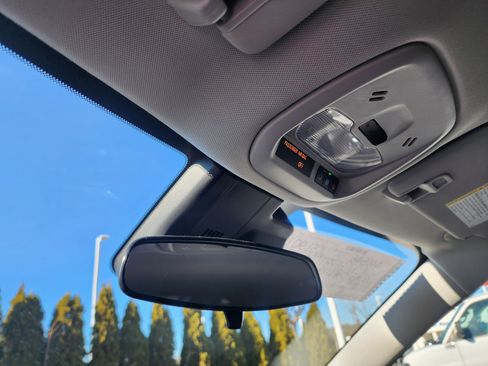 New 2026 Chevrolet Trax LT w/ Driver Confidence Package image 36