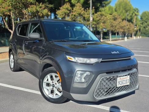 Used 2022 Kia Soul LX w/ Technology Package FWD image 26