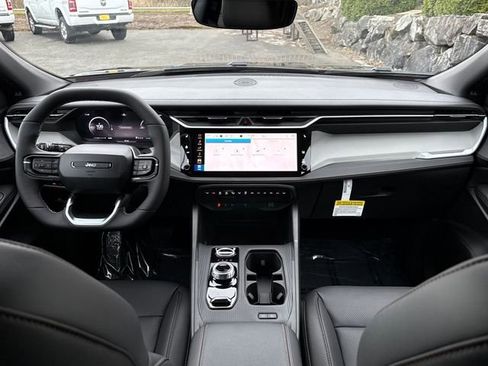 New 2026 Jeep Cherokee Limited AWD/4WD image 8