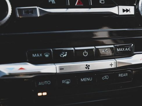 Used 2022 Ford Explorer King Ranch w/ Class IV Trailer Tow Package image 19