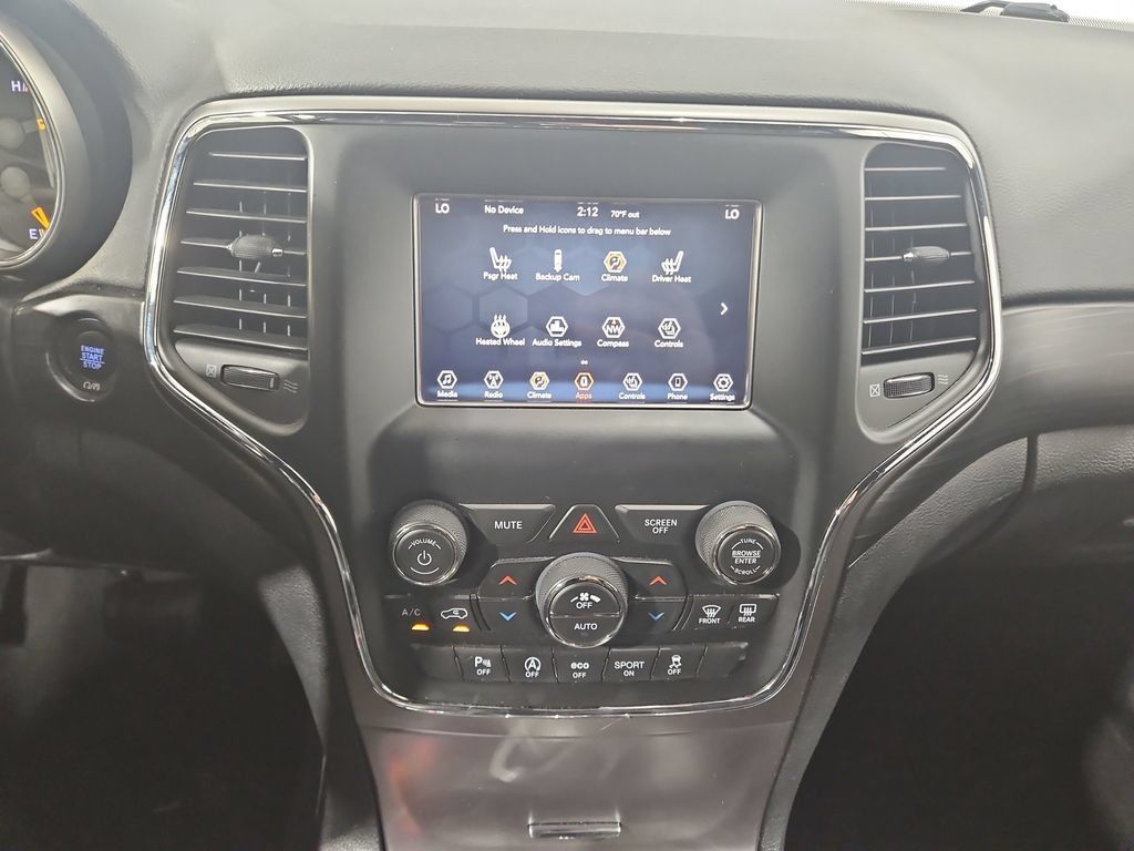 Used 2019 Jeep Grand Cherokee Laredo RWD image 19