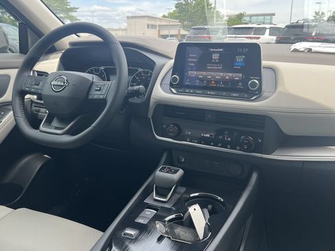New 2026 Nissan Rogue Dark Armor FWD image 3