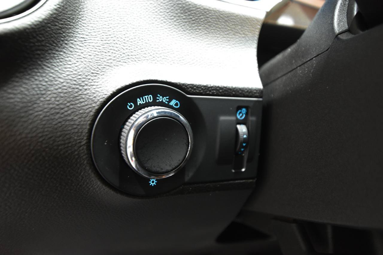 Used 2010 Chevrolet Camaro SS w/ RS Package RWD image 15
