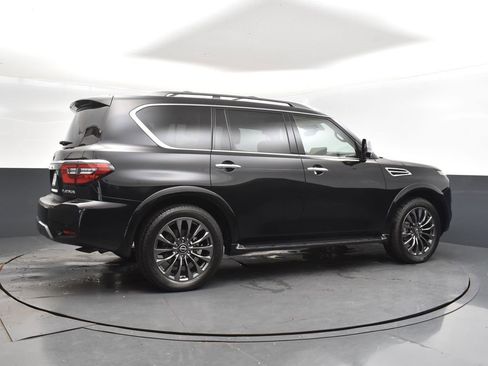 Used 2024 Nissan Armada Platinum w/ Captain's Chairs Package image 8