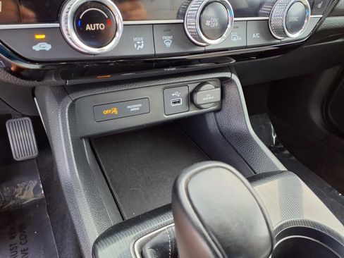 Used 2023 Honda Civic EX-L image 21