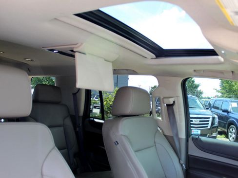 Used 2017 Chevrolet Tahoe Premier image 29